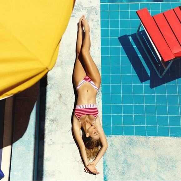 Beach Bunny Emerson Bralette Bikini Top – Red Stripe Rib - Large - NWT - Picture 7 of 12